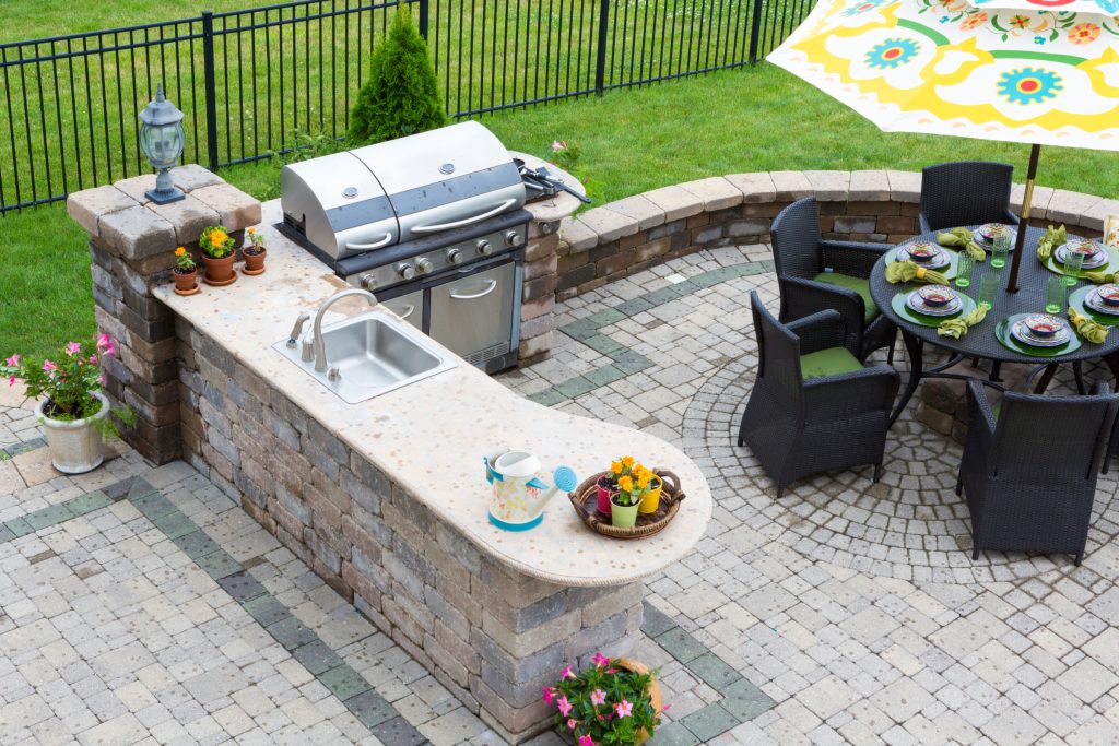 Outdoor Living: Creating The Ultimate Outdoor Kitchen For Your Texas Home